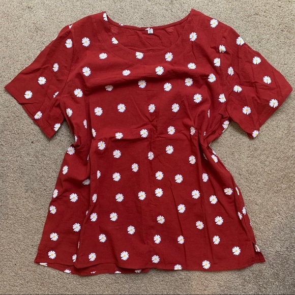 The Mauve Desert Tops - The Mauve Desert Top - Red Floral Blouse, Size XL